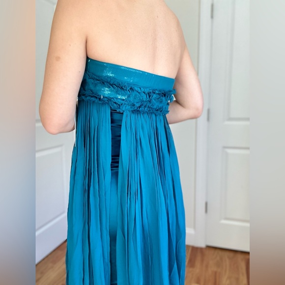 Custom Designer Showroom Evening Gown - Picture 6 of 11